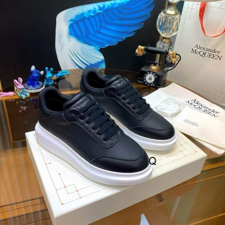 Picture of Alexander McQueen Shoes _SKUAlexanderMcqueensz35-45MK0851422